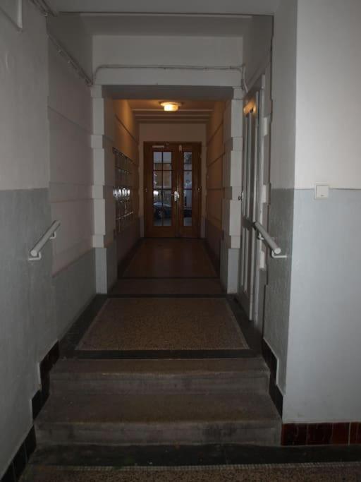 Apartment In Praha 3 Экстерьер фото
