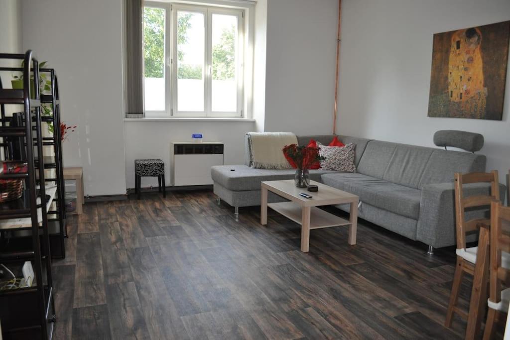 Apartment In Praha 3 Экстерьер фото